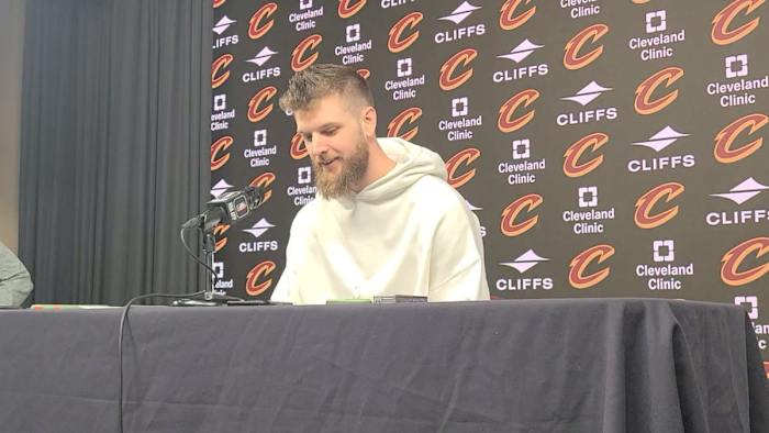 Dean Wade Reflects on Leading Historic Comeback Against Celtics